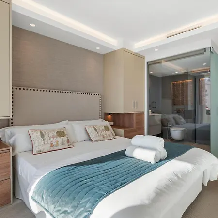 Beach Front Apartment With Pool Marbella Exterior photo
