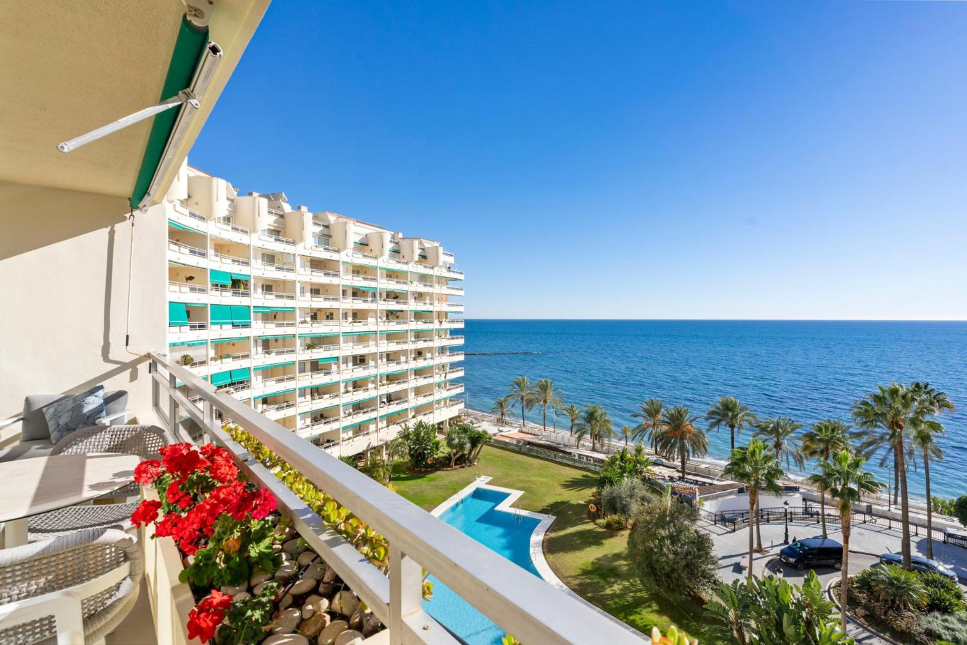 Appartement Front With Pool Marbella